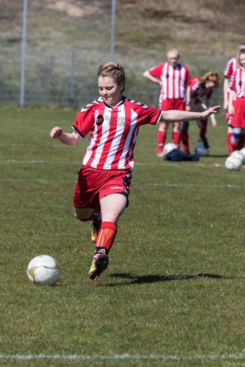 Bild 137 - B-Juniorinnen FSC Kaltenkirchen - TuS Tensfeld : Ergebnis: 7:0